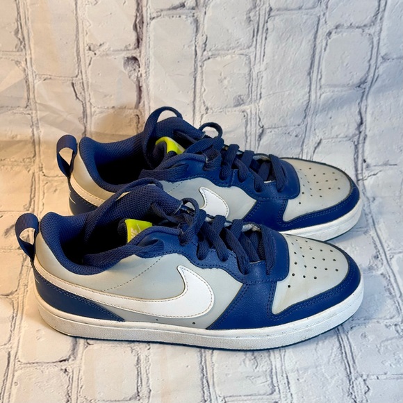 Nike Court Borough Low 2 GS Grey Fog Mystic Navy - Picture 2 of 8